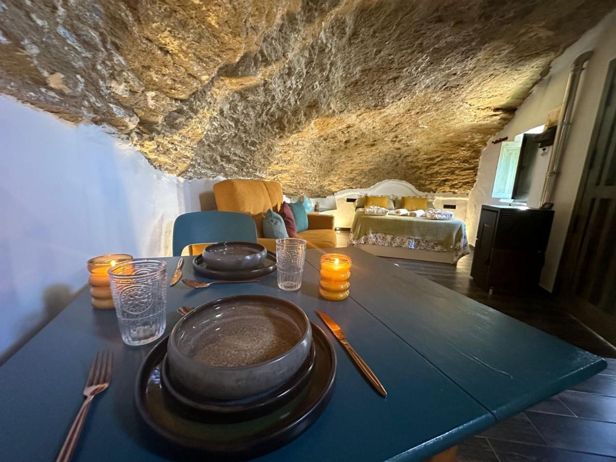 Setenil De Las Bodegas Tajito Romano מראה חיצוני תמונה